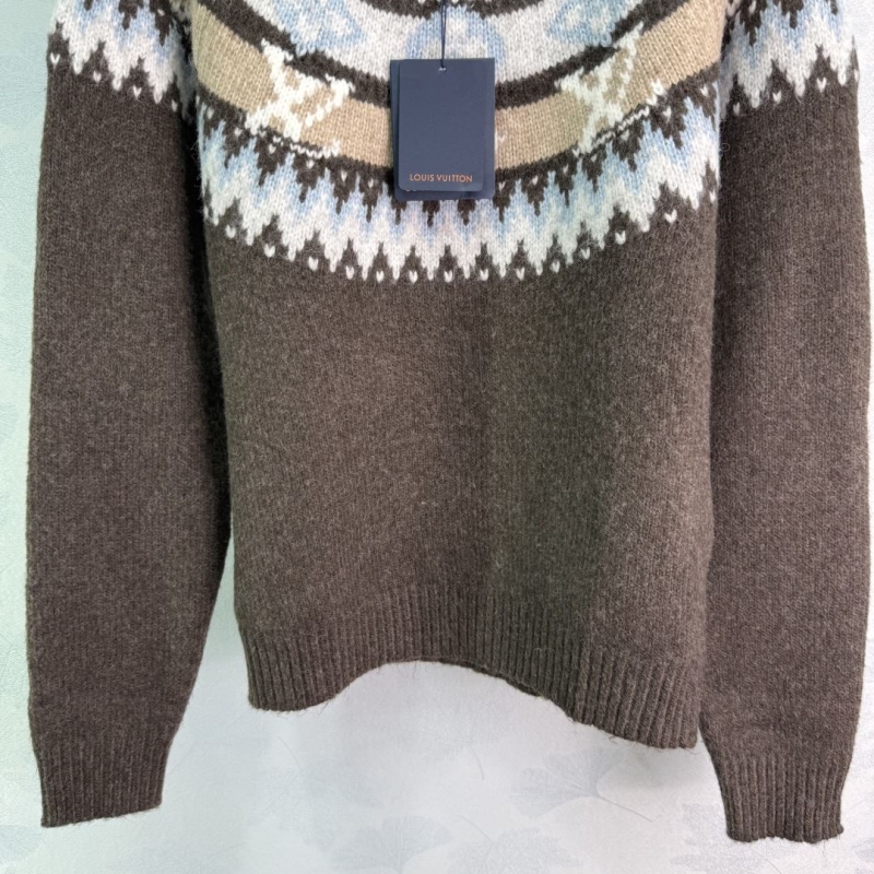 l0vis Vvtt0n sweaters